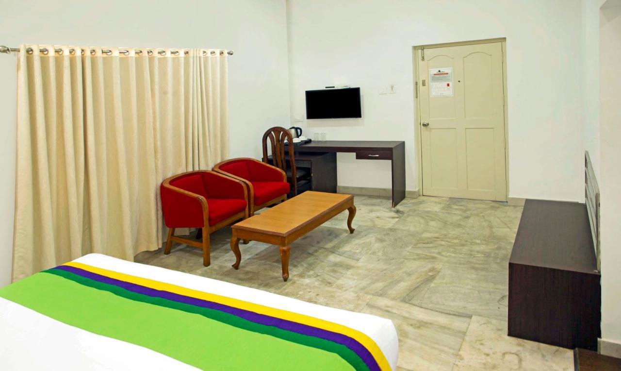Treebo Kumily Gate Thekkady, Periyar National Park Hotel Exterior photo