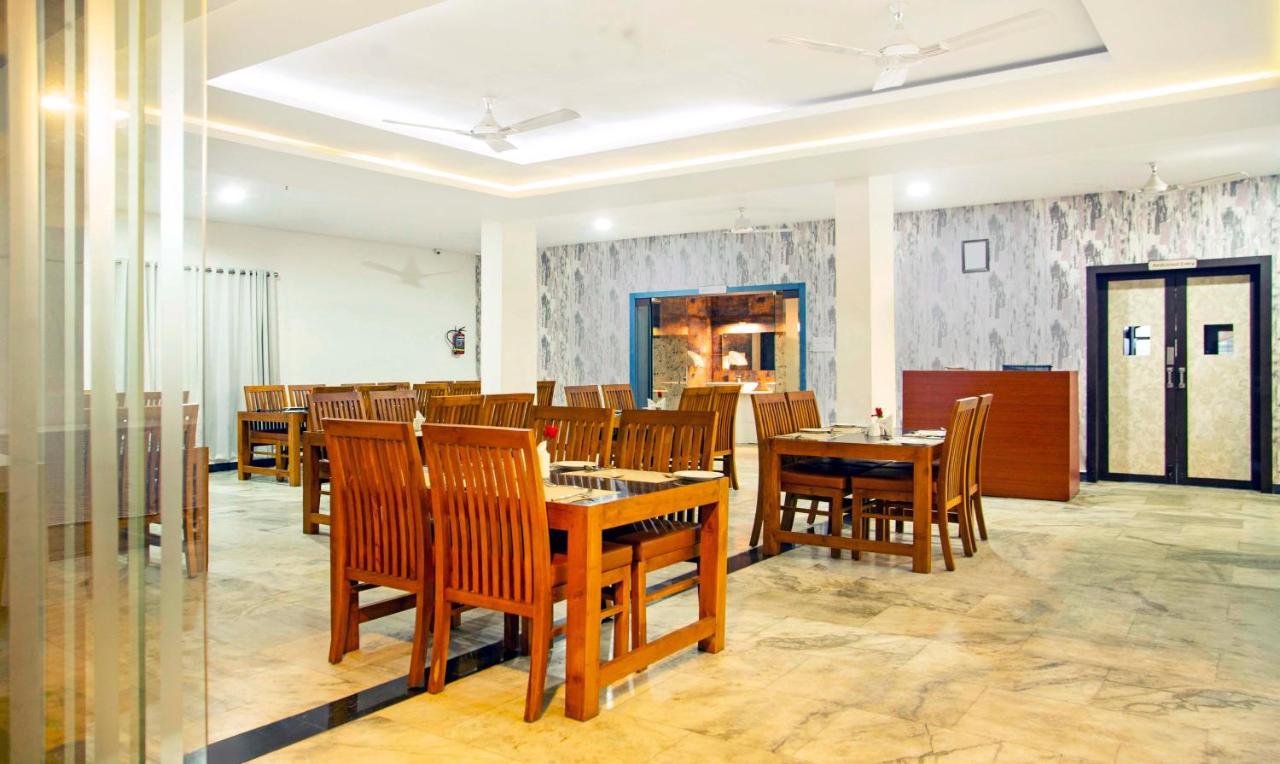 Treebo Kumily Gate Thekkady, Periyar National Park Hotel Exterior photo